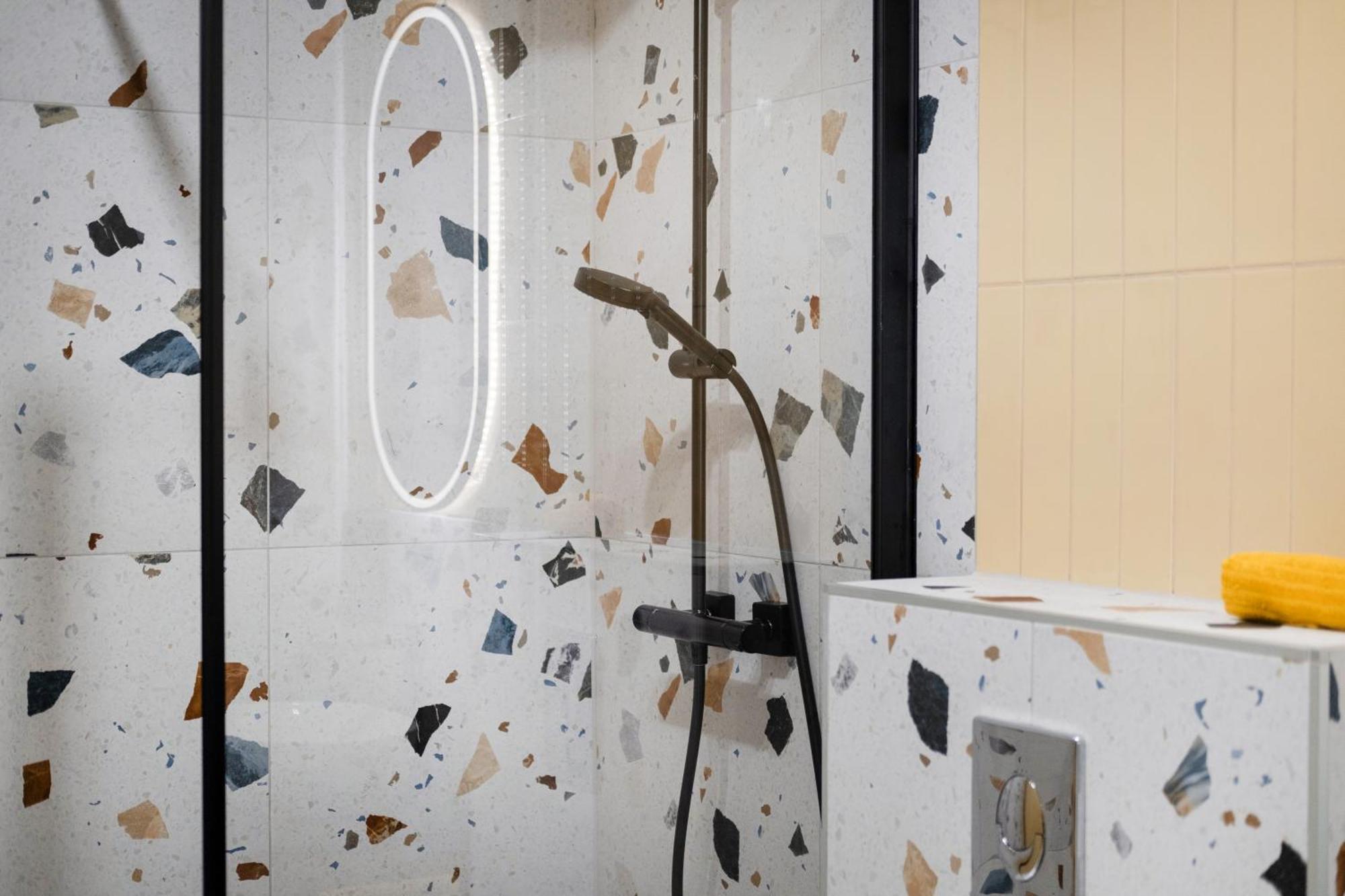 Myflat Wave Luxury 44 Suite Шиофок Экстерьер фото