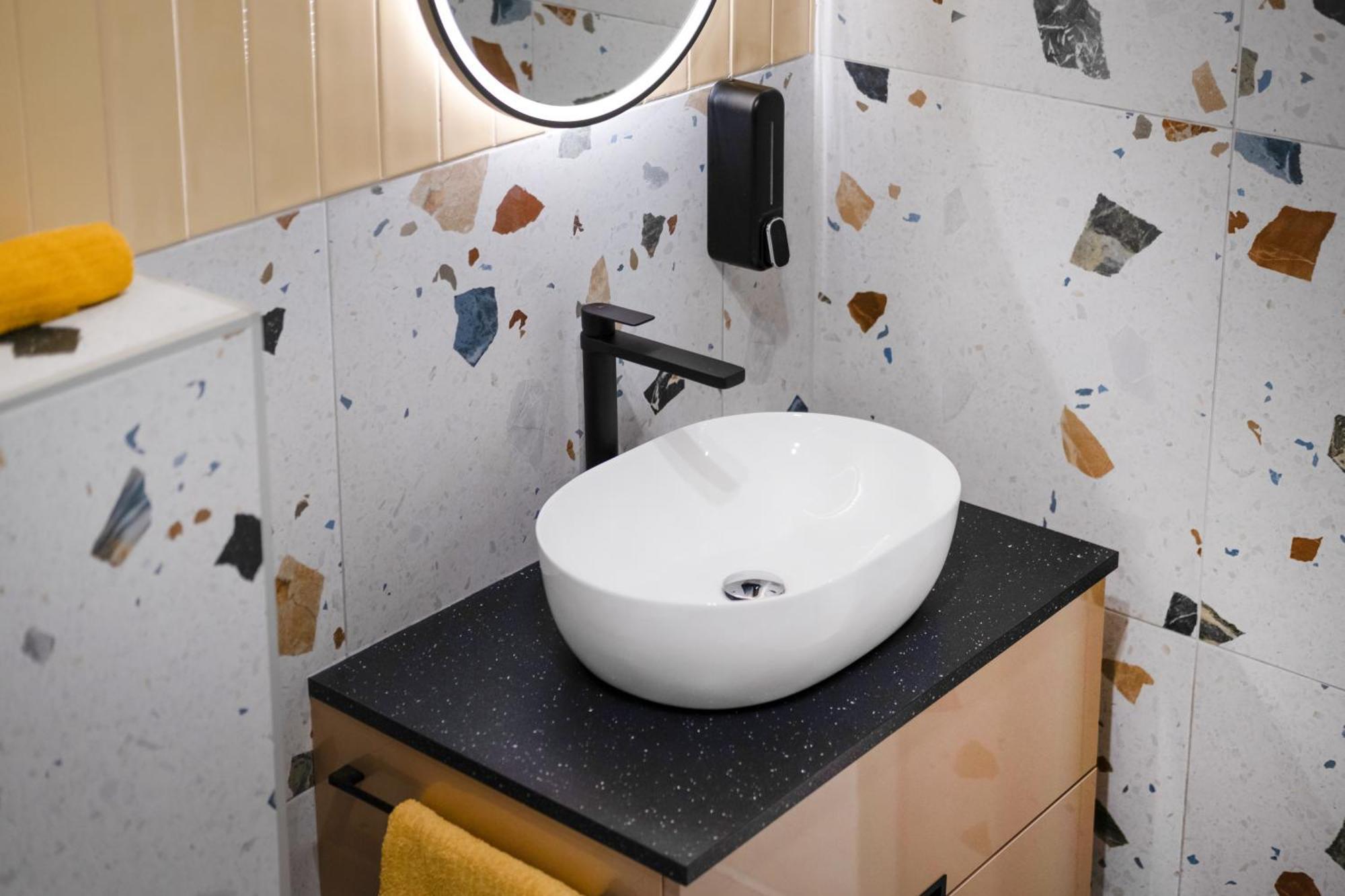 Myflat Wave Luxury 44 Suite Шиофок Экстерьер фото